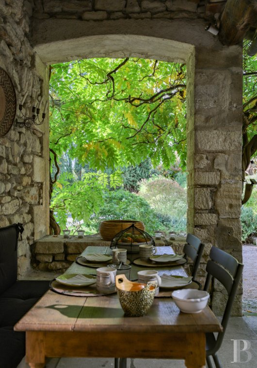 A traditional yet bold village house in the Alpes-de-Haute-Provence, to the south of Forcalquier - photo  n°38